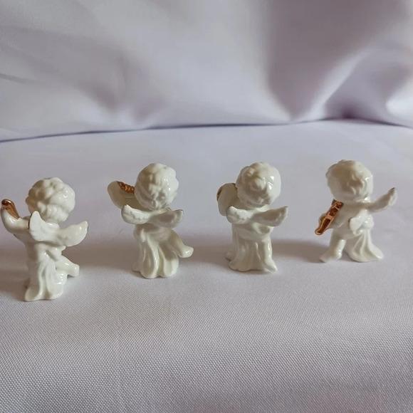 Bone china set of 4 angels gathered playing instruments - Picture 2 of 7